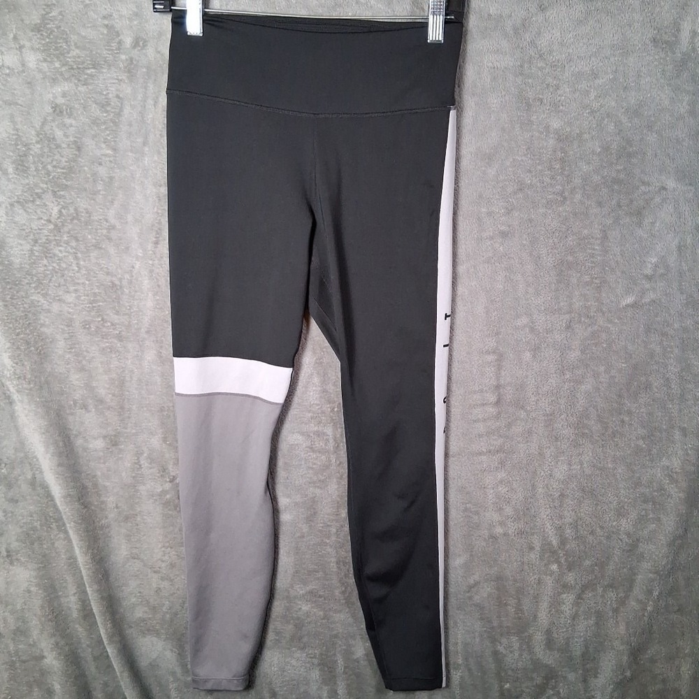 Nike One Women's 7/8 Tights‎ Size Medium Black Gray All Day wear